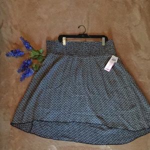 Maternity High/Low Skirt